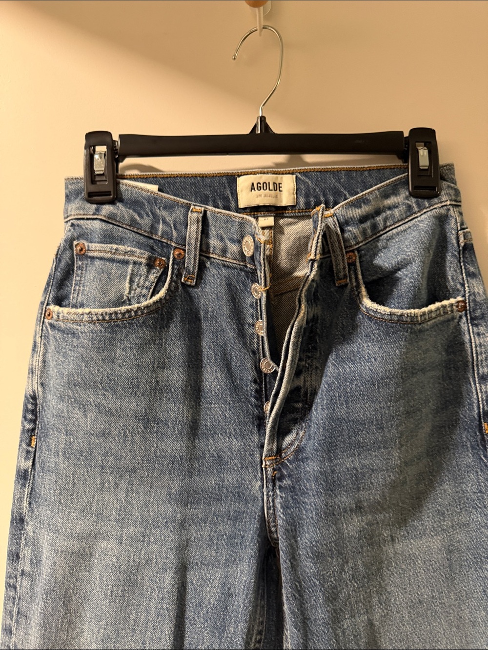 AGOLDE Riley Crop Jeans - Picture 8 of 9